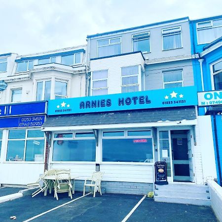 Arnies Hotel Blackpool Eksteriør billede